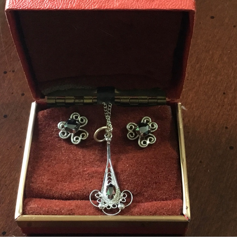 Vintage Earrings & Necklace